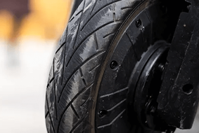 Quelle pression pour les pneus de ma moto ?