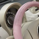 Couvre volant CUSTOMAGIC rose à strass