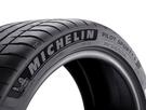Pneu MICHELIN Pilot Sport 4 S 245/40ZR20 99Y XL