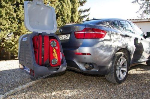 Coffre sur boule d'attelage TOWBOX V2 gris