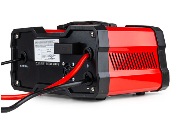 Chargeur de batterie avec booster intégré AMIO