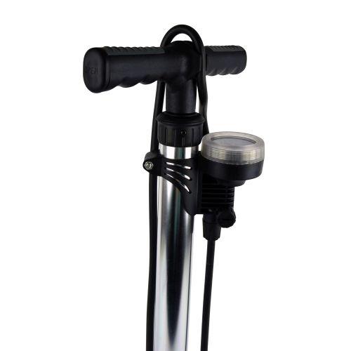 POMPE A PIED AVEC MANOMETRE 52CM CARPOINT