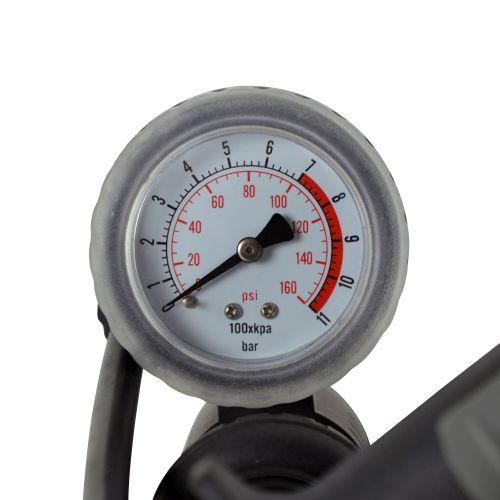 POMPE A PIED AVEC MANOMETRE 52CM CARPOINT